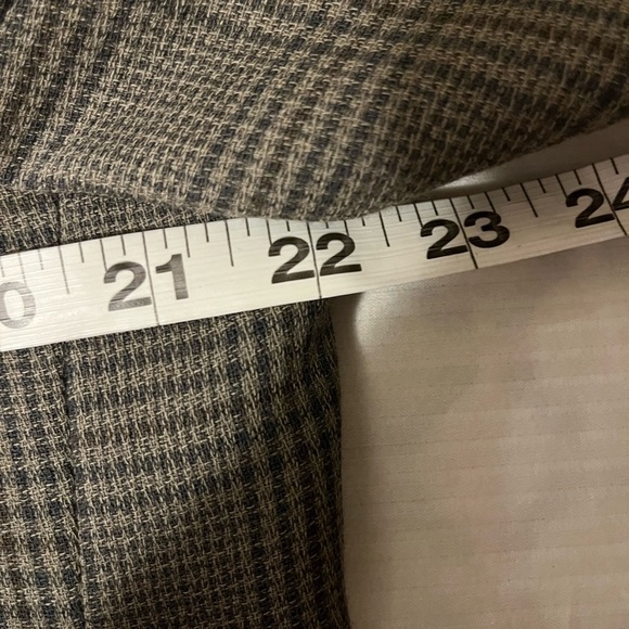 Yves Saint Laurent Windowpane 3-Button Gray Sport Coat with Notched Lapels - Picture 12 of 12